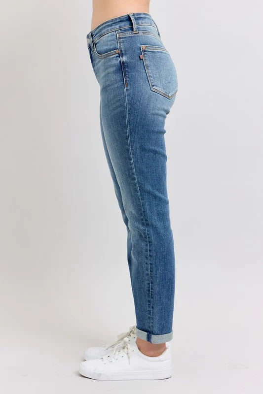 Gemigirl Mid Rise Skinny Cuff Jeans with Pockets in Dark Wash