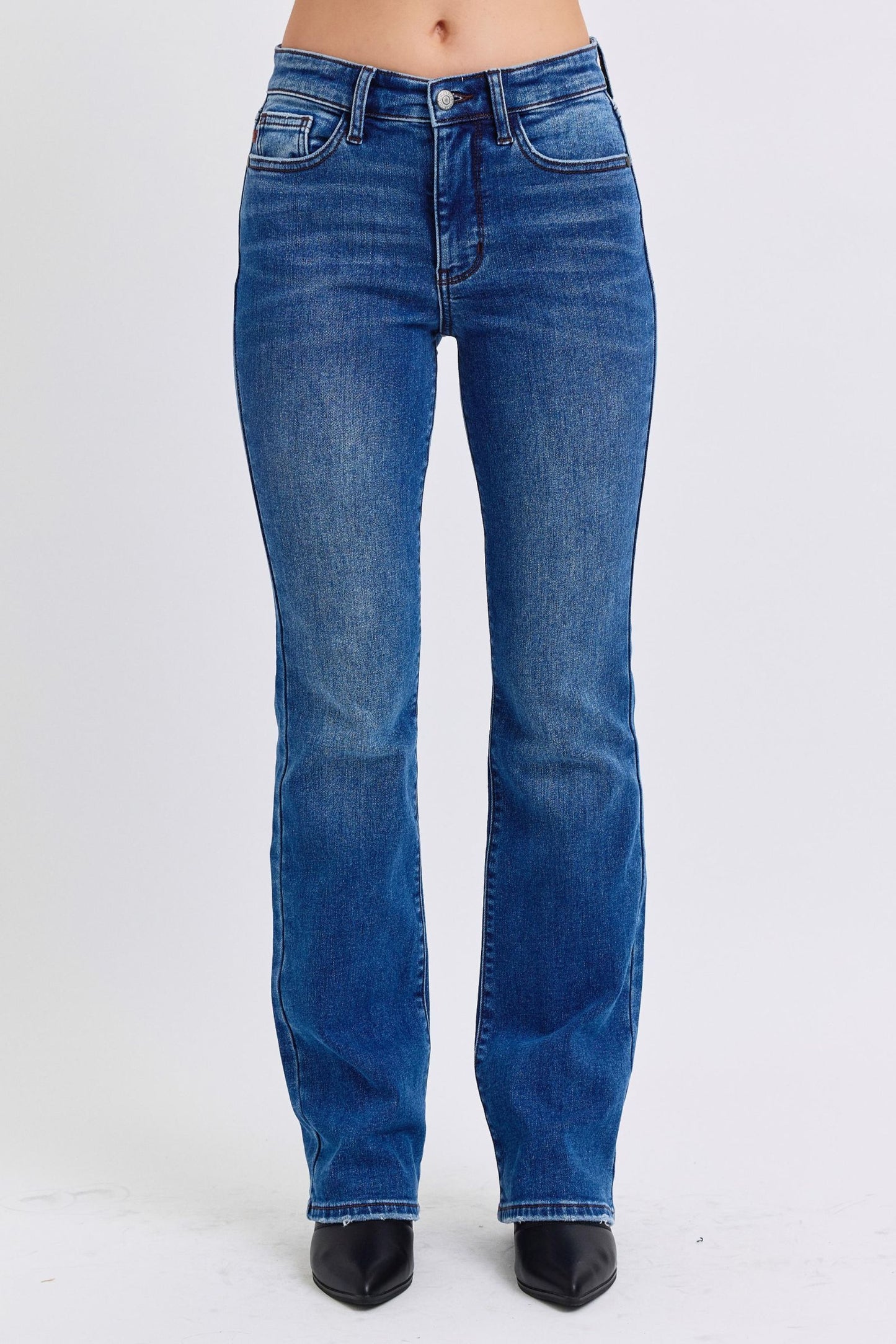 Gemigirl Mid-Rise Bootcut Straight Leg Jeans with Thermal Lining in Classic Wash