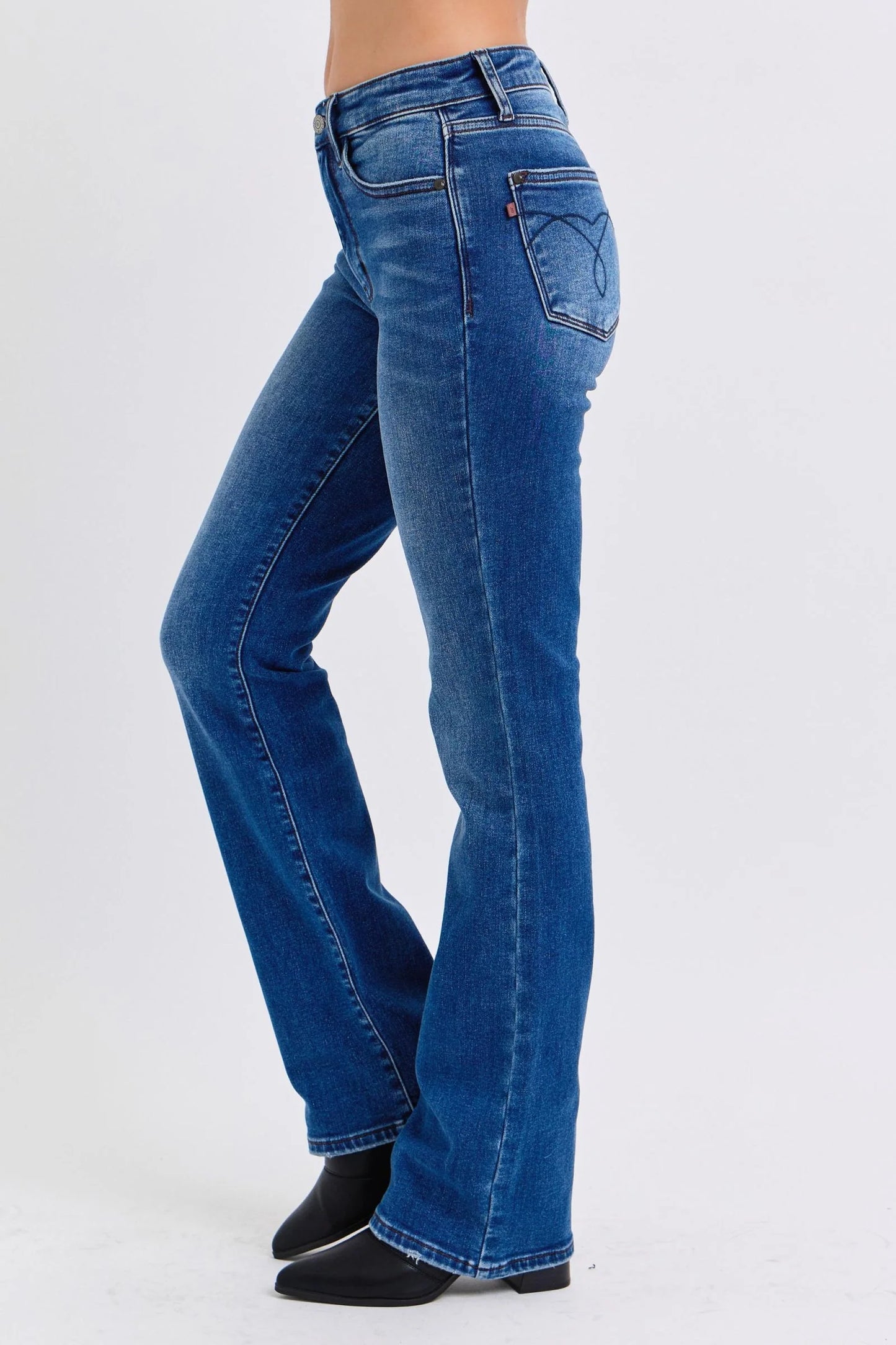 Gemigirl Mid-Rise Bootcut Straight Leg Jeans with Thermal Lining in Classic Wash