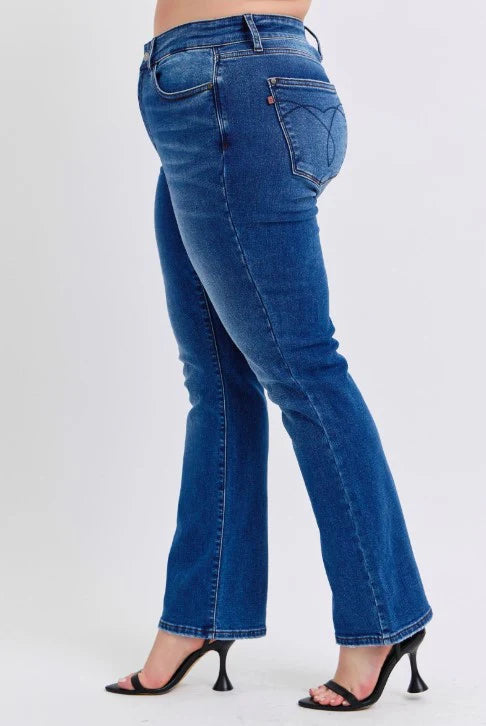 Gemigirl Mid-Rise Bootcut Straight Leg Jeans with Thermal Lining in Classic Wash